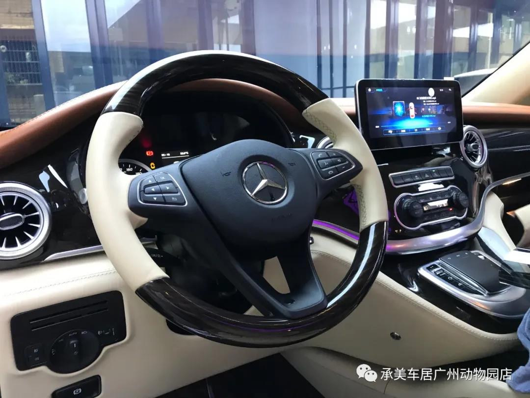 奔驰威霆内饰改装