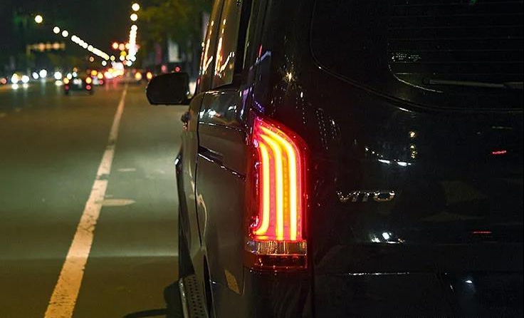 奔驰威霆改装航空座椅报价