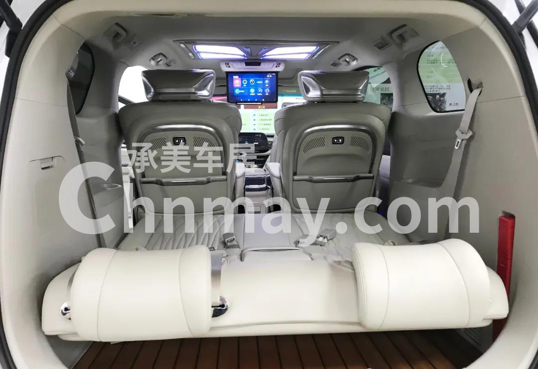 别克gl8商务车改装案例