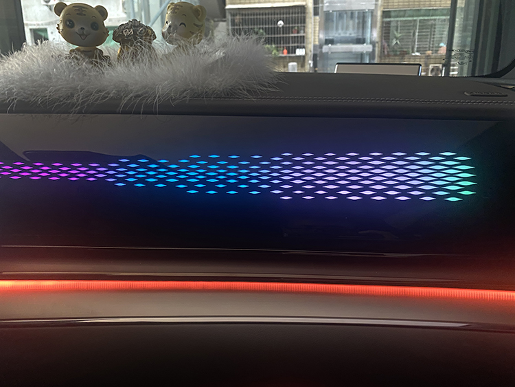 广州曾小姐比亚迪汉氛围灯改装案例