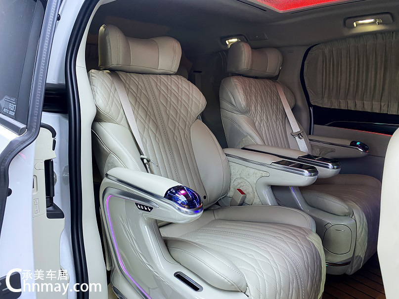 升级航空座椅+沙发床